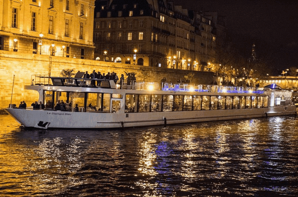 LeDiamantBleu DeNuit